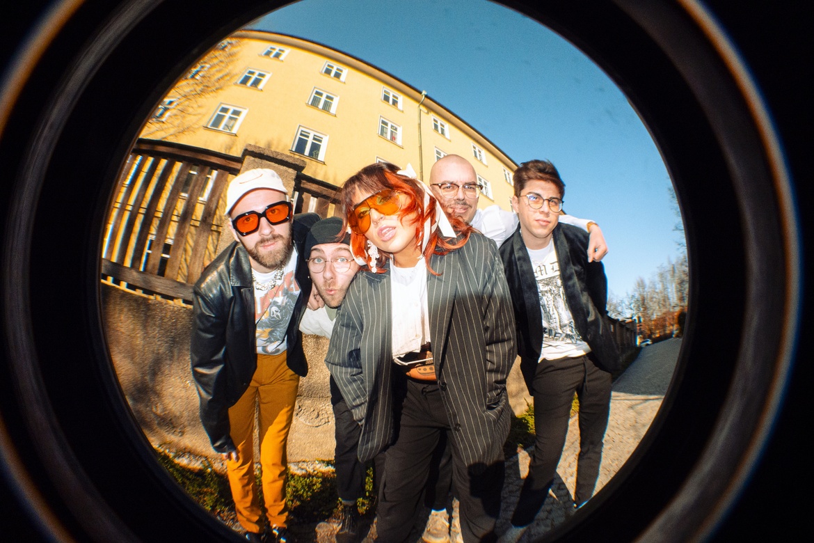 Ein Dachkonzert mit ELENA RUD