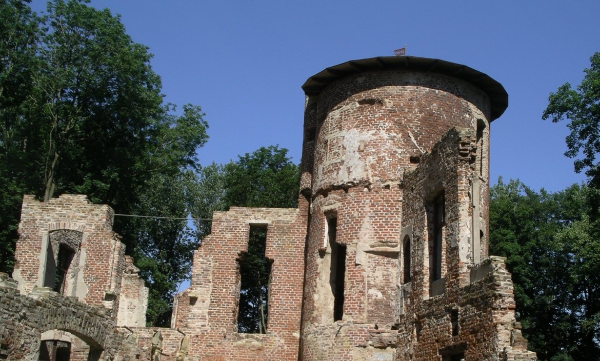 Stadtführung "Unterwegs durch die Burgruine Empel"