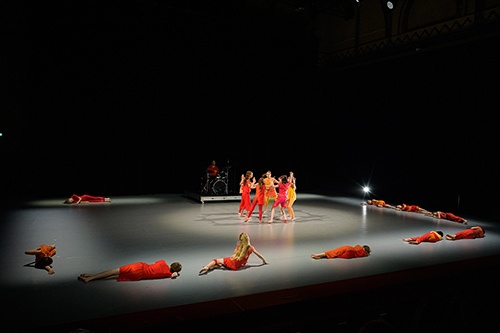 Showing - Kinder- und Jugendtanzcompany Sasha Waltz & Guests