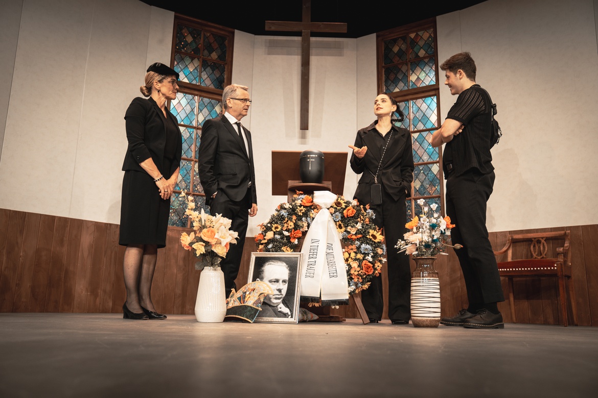 Theater: Kalter weißer Mann