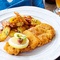 Schnitzel mit Bratkartoffeln