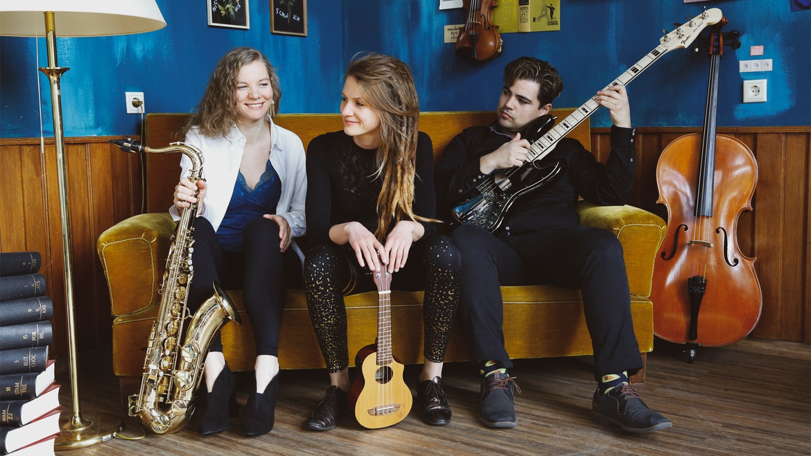 BOOKSHOP LIVE: Ronja Maltzahn's BlueBird Trio