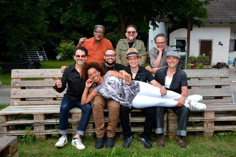 40 JAHRE AMOKOMA & FRIENDS