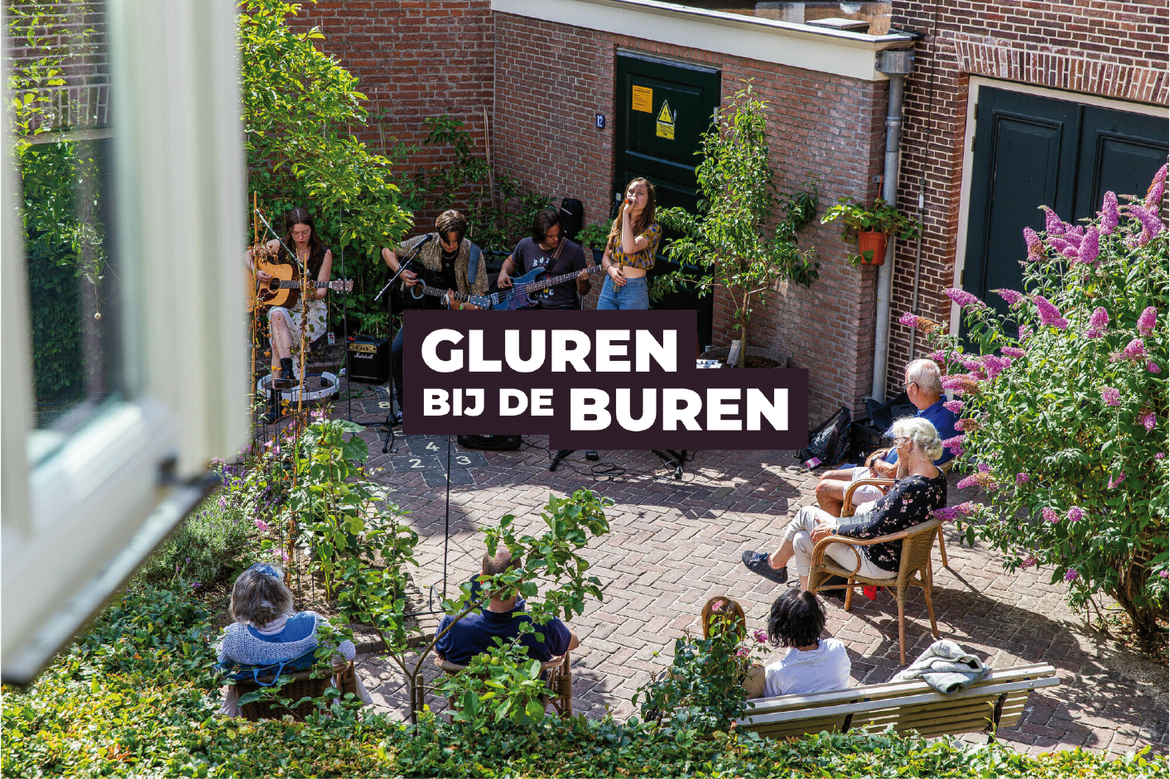 Gluren Bij de Buren